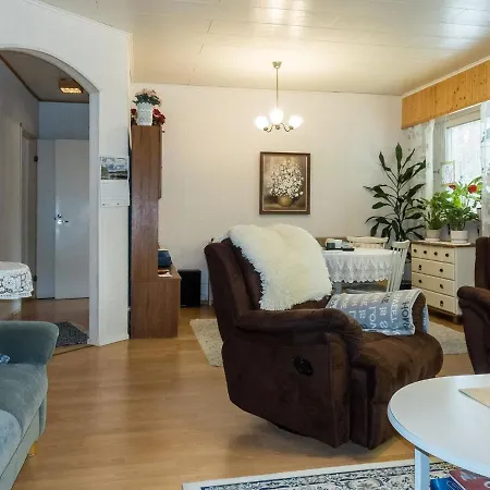 Toivola By Interhome Semesterbostad Autti
